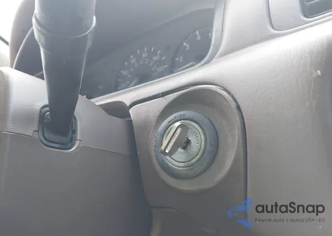 1998 Toyota Camry Le from USA, damaged, VIN 4T1BG22K6WU278218